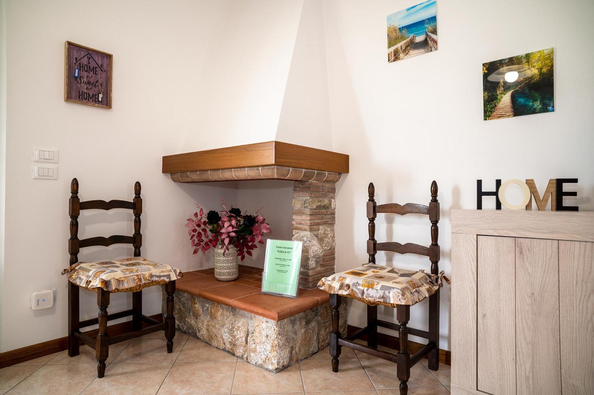 Casa Vacanze Dalla Ci Capezzano Pianore 外观 照片